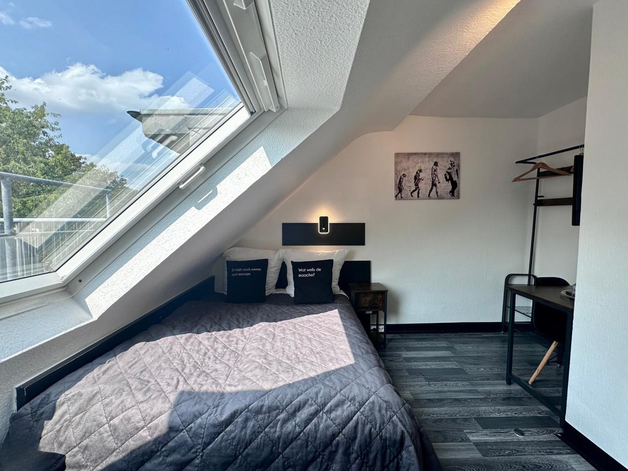 Hotel Alt Deutz City-Messe-Arena Kontaktloser Self Check-In Cologne Exterior photo