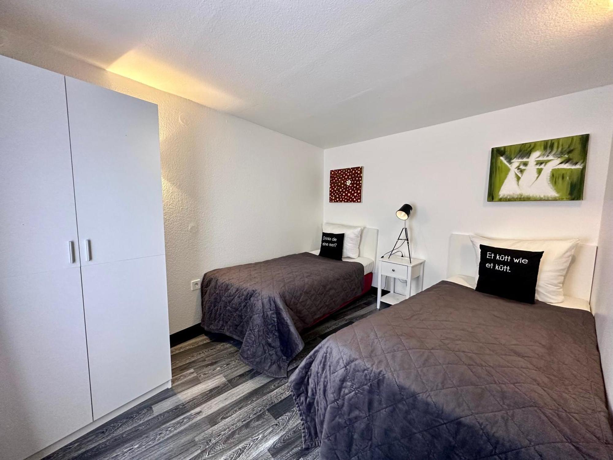 Hotel Alt Deutz City-Messe-Arena Kontaktloser Self Check-In Cologne Exterior photo