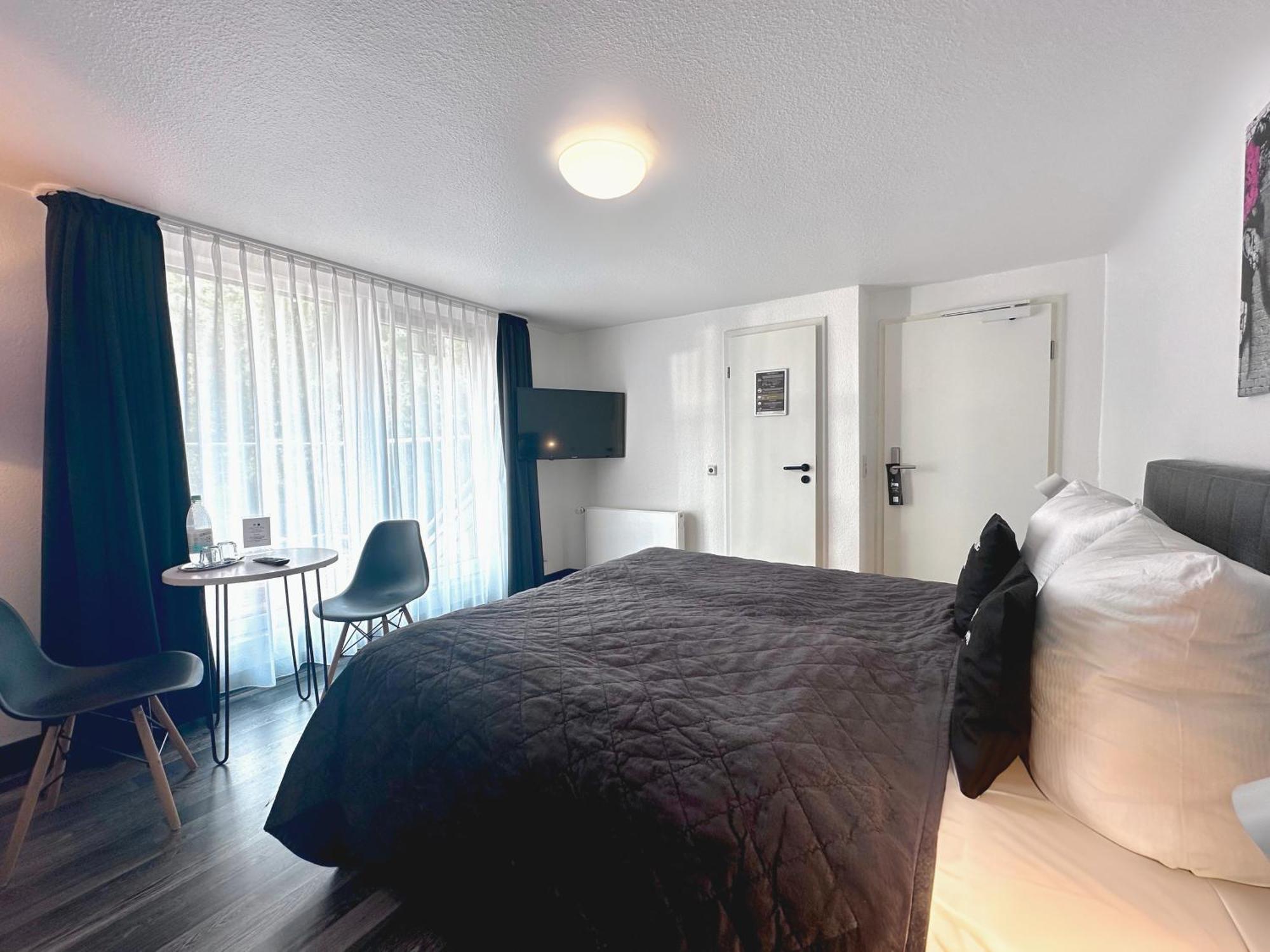 Hotel Alt Deutz City-Messe-Arena Kontaktloser Self Check-In Cologne Exterior photo