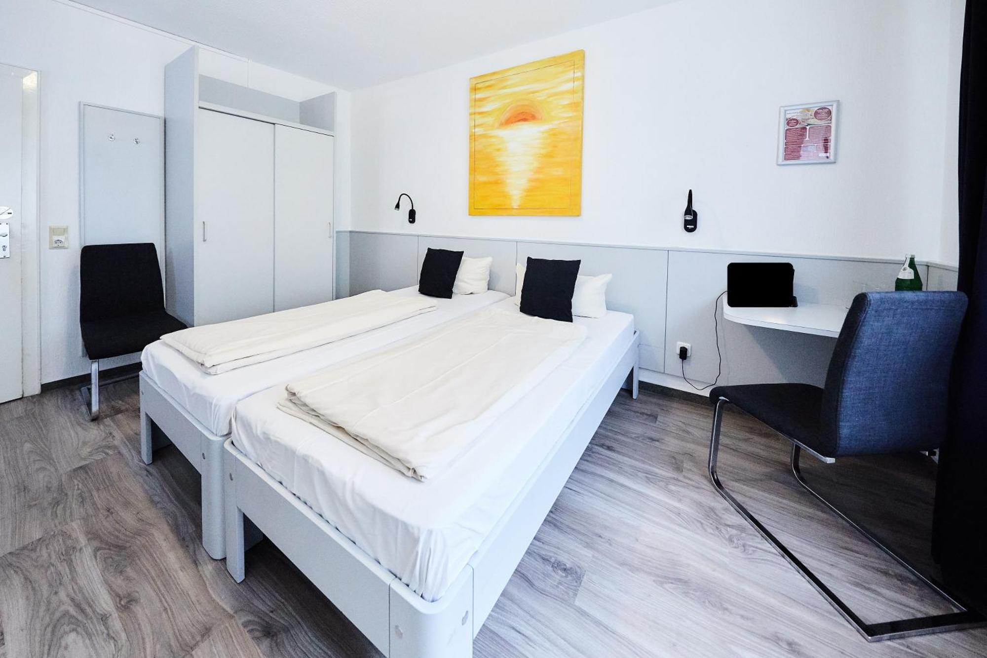 Hotel Alt Deutz City-Messe-Arena Kontaktloser Self Check-In Cologne Exterior photo