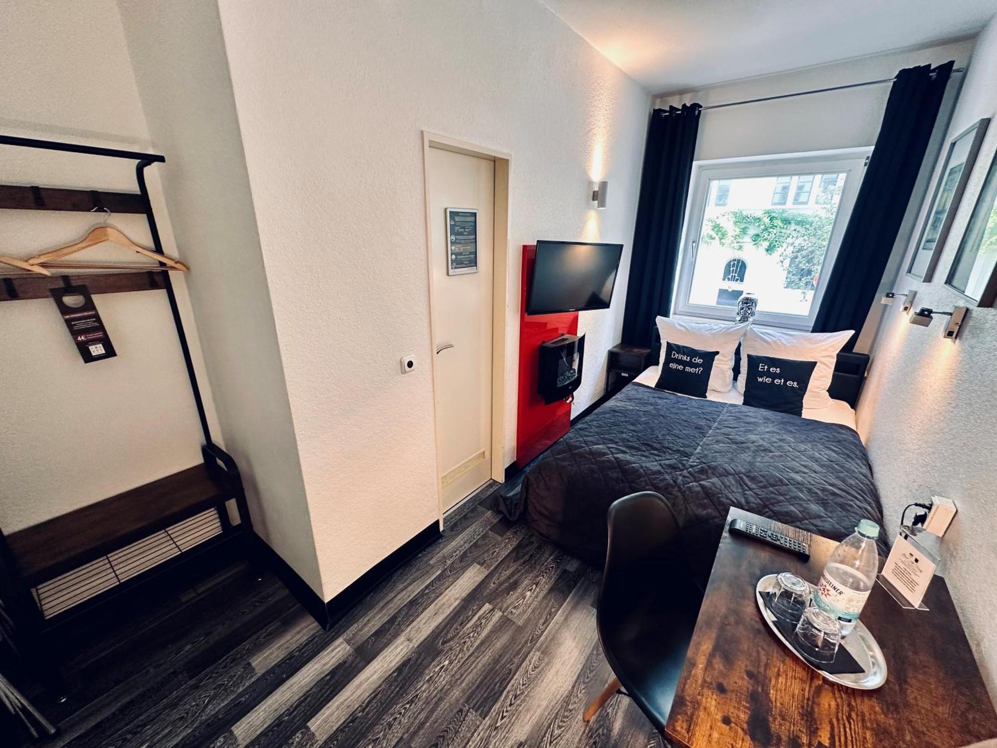Hotel Alt Deutz City-Messe-Arena Kontaktloser Self Check-In Cologne Exterior photo